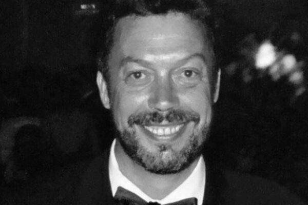 tim curry umrtie