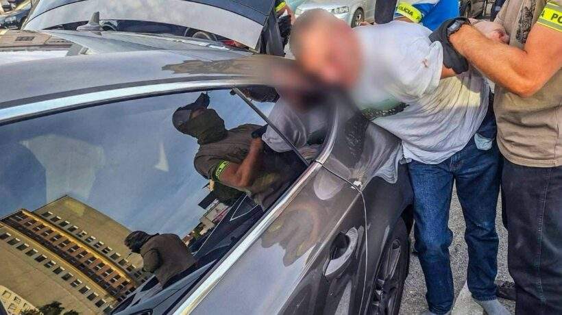 policia 1 1